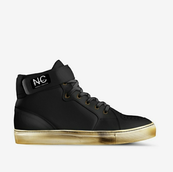 NOMALY Black Gold Sneaker - Picture 3 of 3